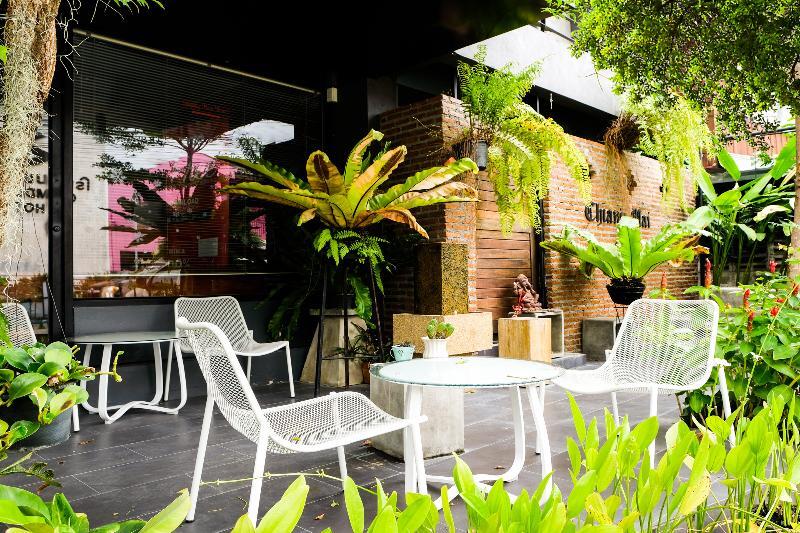 Isleep Guesthouse Chiang Mai Exterior photo